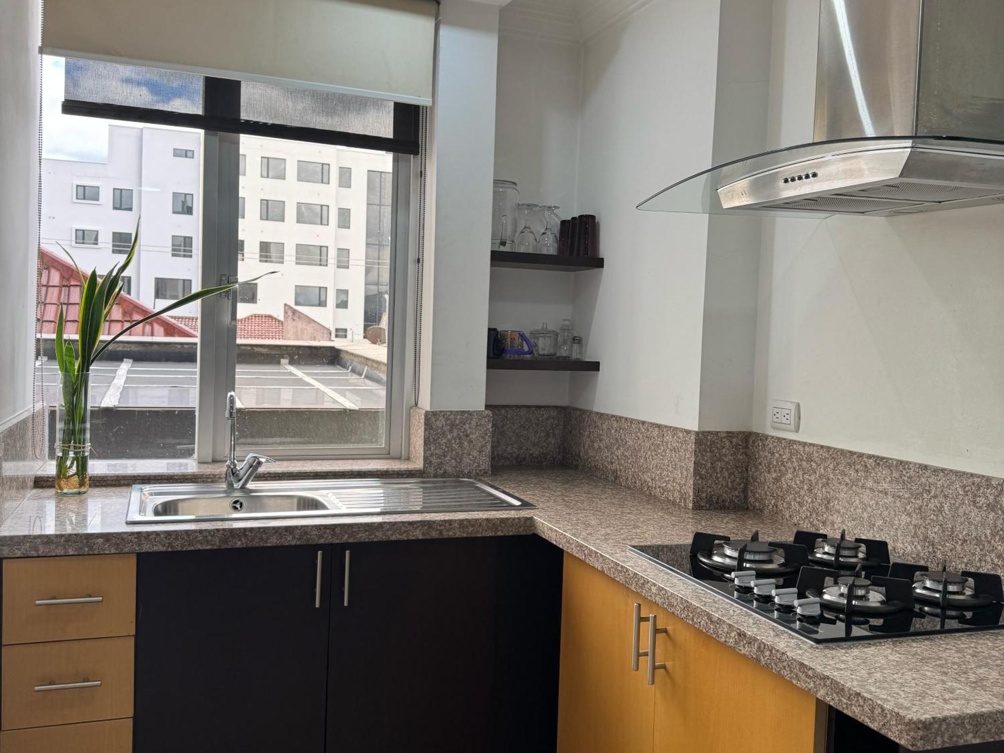Gaviota Apartments & Suites Cuenca Exterior photo